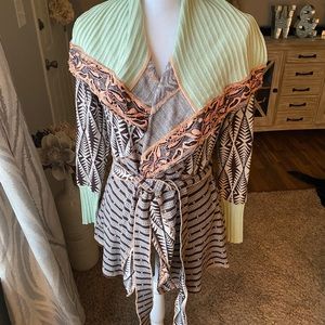 Gimmicks brown & mint cardigan small euc